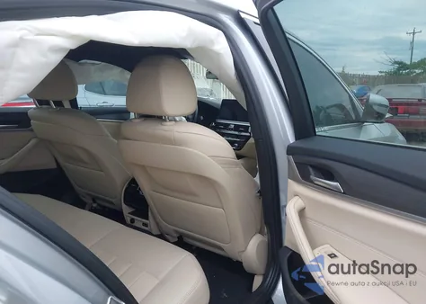 2021 BMW 530I xDrive z USA, uszkodzony, nr VIN WBA13BJ01MCF23893